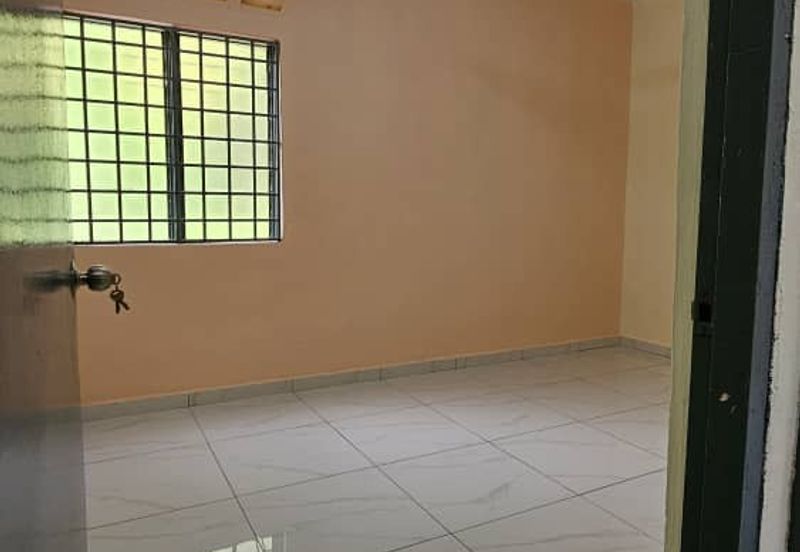 End Lota @ Lorong xx, Jalan 9/X, Taman Air Biru 81700 Pasir Gudang