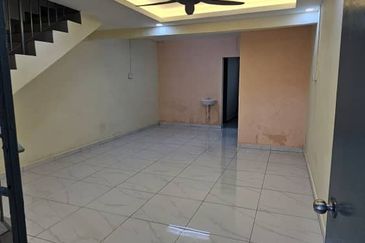 End Lota @ Lorong xx, Jalan 9/X, Taman Air Biru 81700 Pasir Gudang