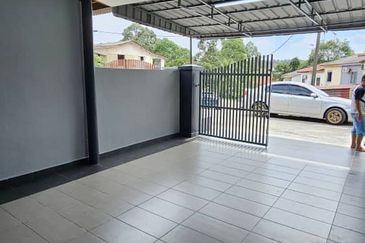 End Lota @ Lorong xx, Jalan 9/X, Taman Air Biru 81700 Pasir Gudang