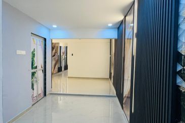 Jalan Berlian 13, Taman Nora, Ulu Tiram