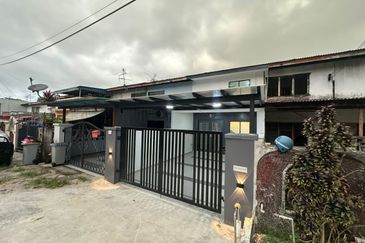 Fully Renovated @ Jalan Rotan Sega, Plentong, Masai