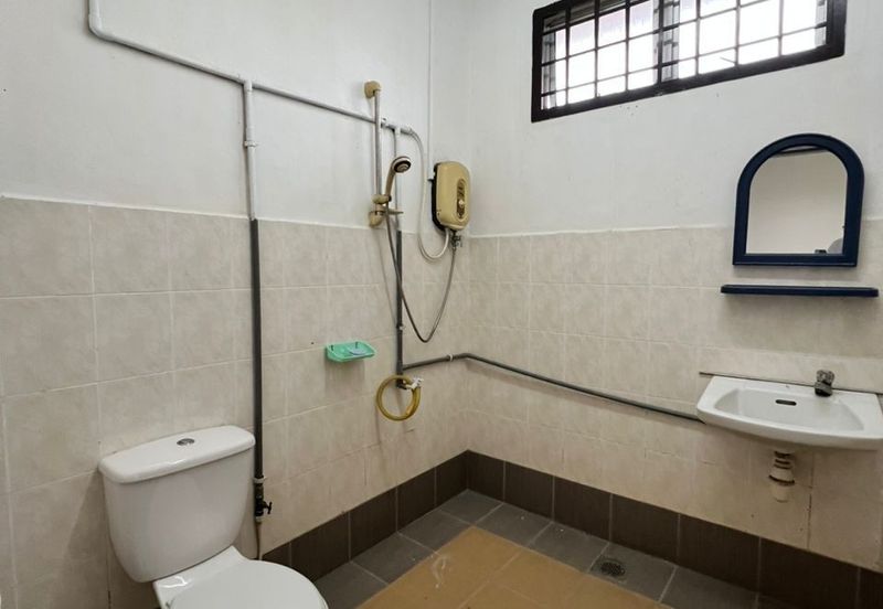 Jalan Sri Putri 12/3, Taman Putri Kulai, Kulai, Johor