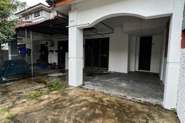 Jalan Sri Putri 12/3, Taman Putri Kulai, Kulai, Johor