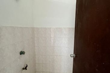 Jalan Sri Putri 12/3, Taman Putri Kulai, Kulai, Johor