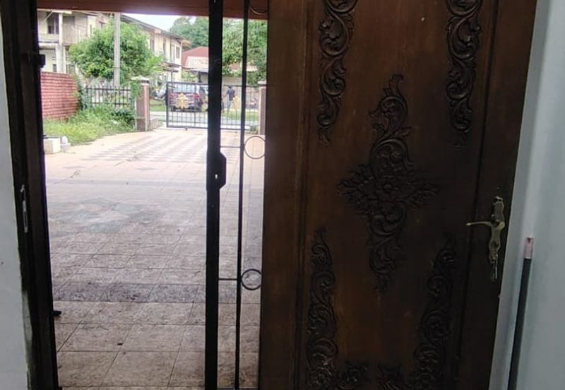 Bungalow for sale @ Kampung Melayu, Kluang