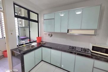 Level 14, The Platino Apartment, Tampoi