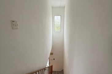 Jalan Kaloi, Taman Pasir Putih, Pasir Gudang