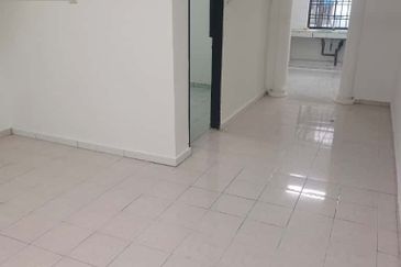 Jalan Rekamas 3/xx, Taman Rekamas 3, Simpang Renggam