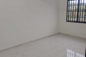 Jalan Rekamas 3/xx, Taman Rekamas 3, Simpang Renggam