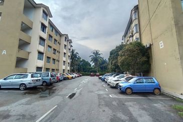 Flat Jalan Impian Indah 1, Taman Impian Indah Pontian