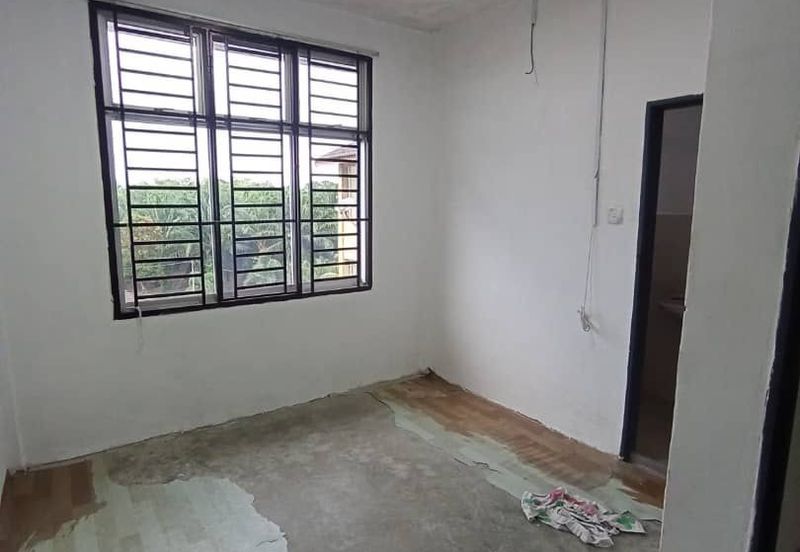 Flat Jalan Impian Indah 1, Taman Impian Indah Pontian