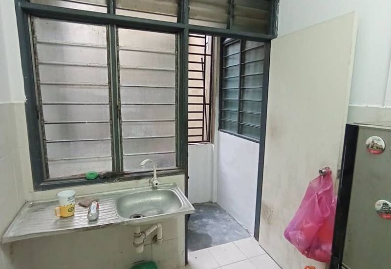 Flat Jalan Impian Indah 1, Taman Impian Indah Pontian