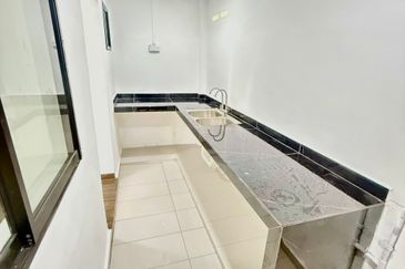 Fully Renovated @ Jalan Teratai 79, Taman Johor Jaya