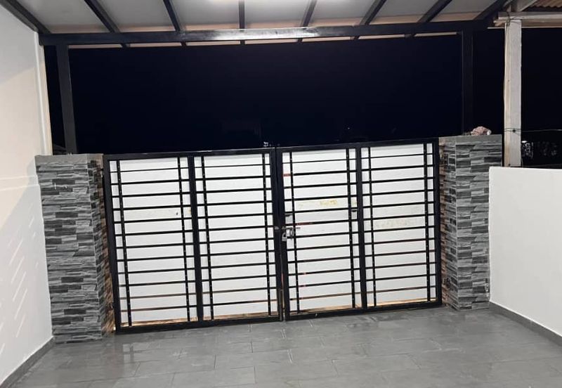 Unblock View @ Jalan Satria 9, Taman Titiwangsa, Kluang, Johor