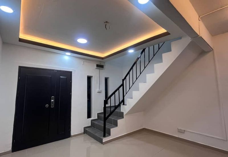 Unblock View @ Jalan Satria 9, Taman Titiwangsa, Kluang, Johor