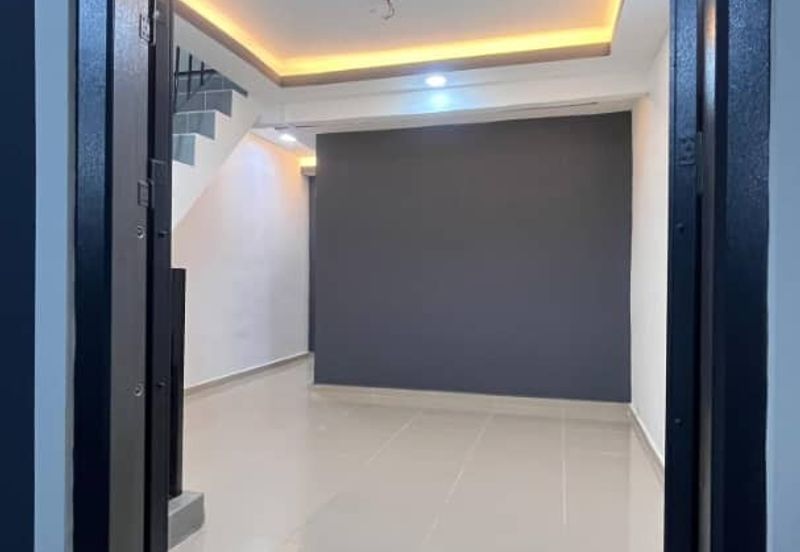 Unblock View @ Jalan Satria 9, Taman Titiwangsa, Kluang, Johor