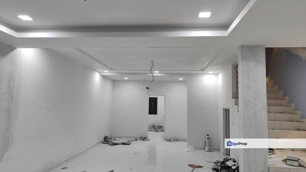 Jalan Setia Tropika 5/X, Taman Setia Tropika 81200 Johor Bharu, Johor, Johor Bahru