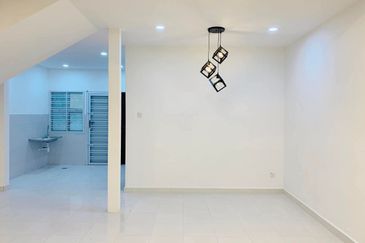 Jalan Prima, Taman Nusantara Prima, Gelang Patah