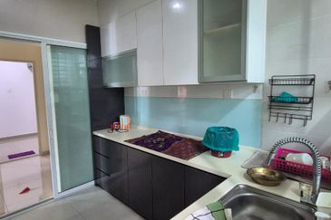 P'residen, Bandar Baru Permas Jaya