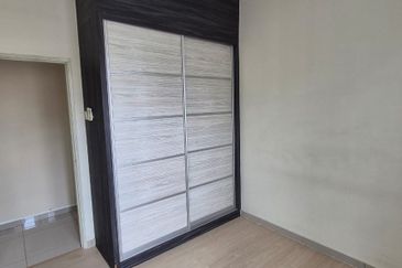 P'residen, Bandar Baru Permas Jaya