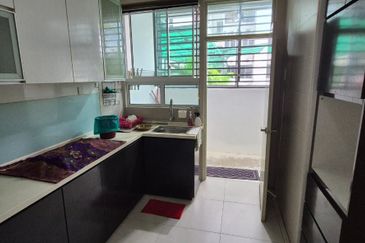 P'residen, Bandar Baru Permas Jaya