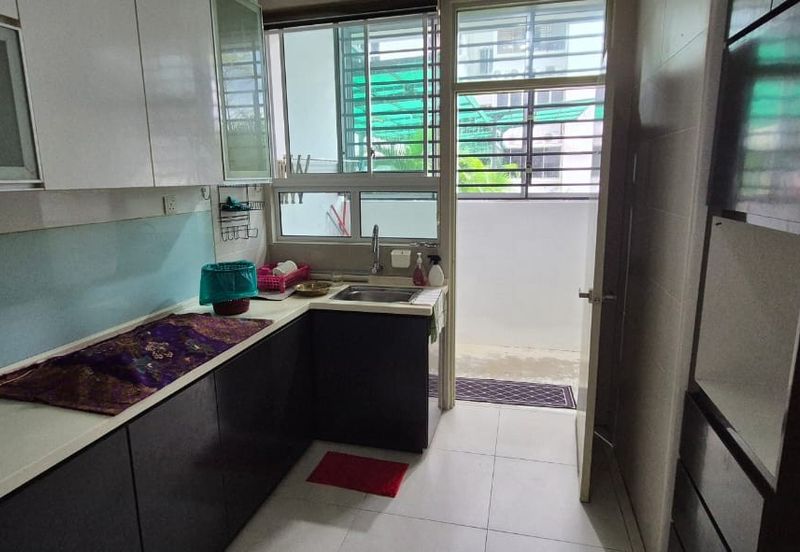 P'residen, Bandar Baru Permas Jaya