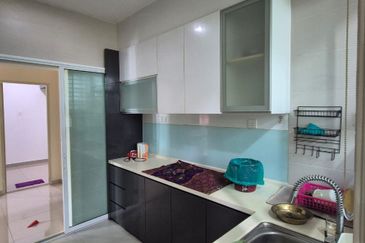 P'residen, Bandar Baru Permas Jaya