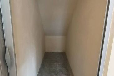 Jalan Lanjut, Taman Desa Cemerlang, Ulu Tiram