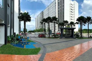 Pangsapuri Denai Nusantara, Taman Denai, Gelang Patah 