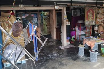 Jalan Canggung, Taman Pasir Putih , Pasir Gudang