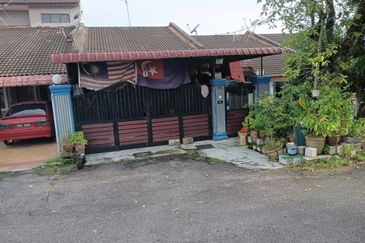 Jalan Canggung, Taman Pasir Putih , Pasir Gudang