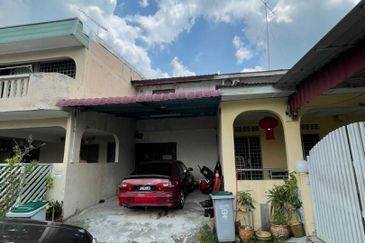 Jalan Bunga Raya, Taman Sri Machap, Simpang Renggam, Johor