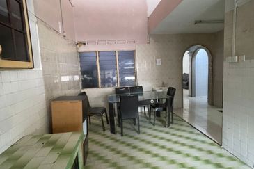 Jalan Bakawali, Taman Johor Jaya 