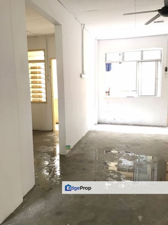 Flat Taman Mount Austin, Jalan Mutiara Emas 2/2, Johor Bahru, Johor, Johor Bahru