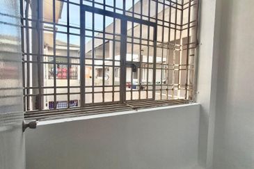 Taman Pulai Utama Flat