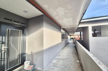 Taman Pulai Utama Flat