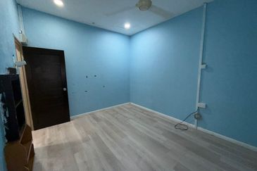 Unblock View @ Jalan Riang, Taman Nusa Damai, Pasir Gudang