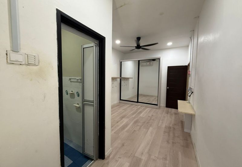 Unblock View @ Jalan Riang, Taman Nusa Damai, Pasir Gudang