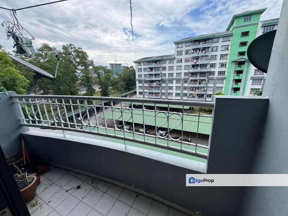 Sri Akasia Apartment, Tampoi Indah, Johor, Tampoi