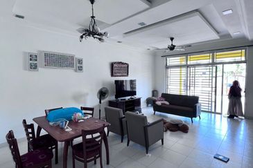 Jalan Pulai Indah, Taman Pulai Indah