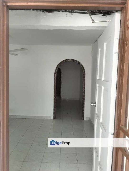 Jalan Cenderai 15, Taman Megah Ria, Selangor, Banting