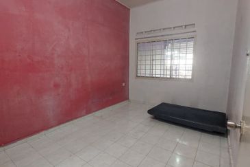 Jalan Santalia , Taman Flora Heights, Pasir Gudang