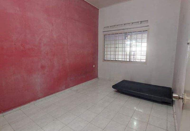 Jalan Santalia , Taman Flora Heights, Pasir Gudang