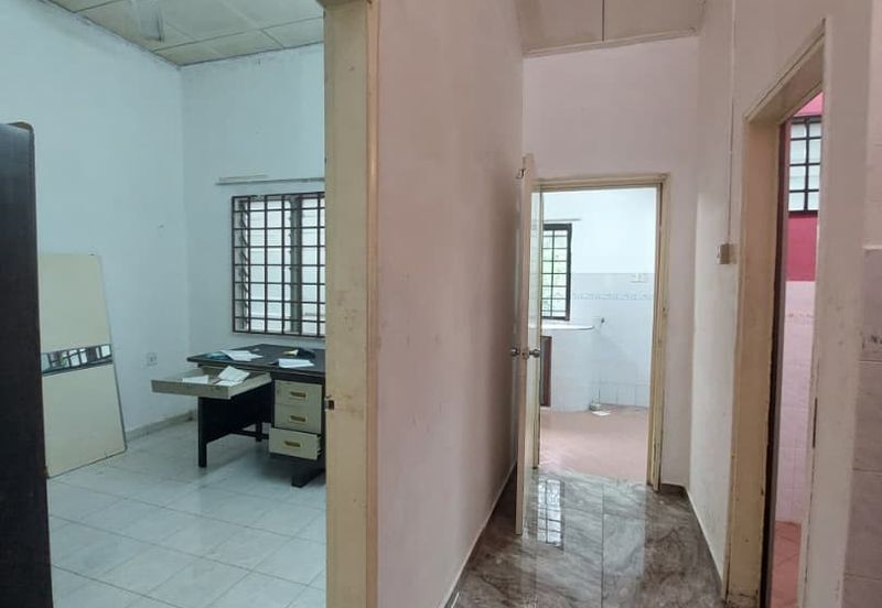 Jalan Santalia , Taman Flora Heights, Pasir Gudang