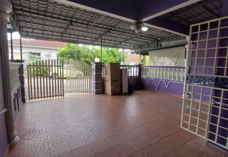 Jalan Santalia , Taman Flora Heights, Pasir Gudang