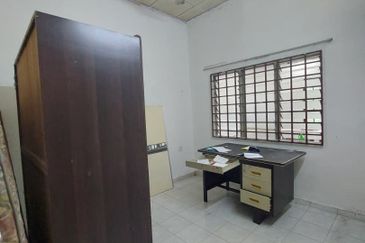 Jalan Santalia , Taman Flora Heights, Pasir Gudang