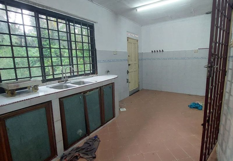 Jalan Santalia , Taman Flora Heights, Pasir Gudang