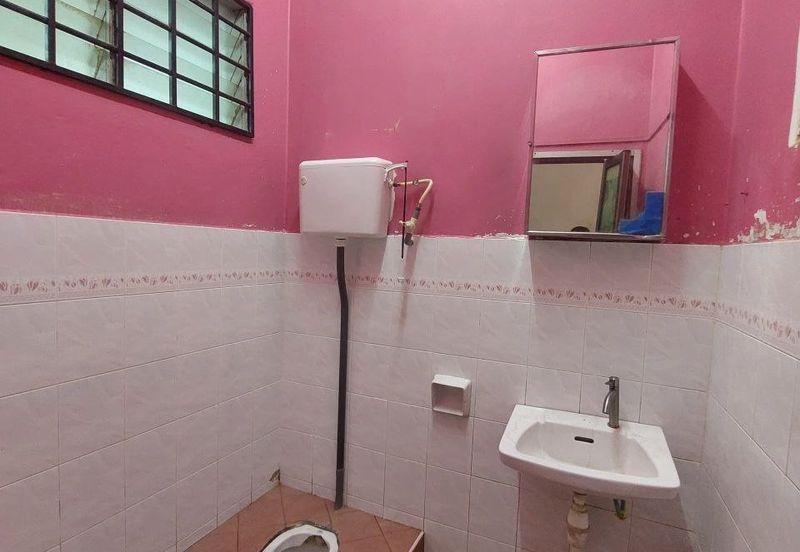 Jalan Santalia , Taman Flora Heights, Pasir Gudang