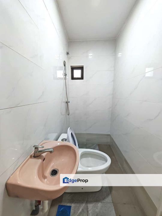 Jalan Berlian, Taman Nora, Ulu Tiram, Johor, Ulu Tiram