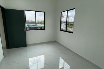 Corner Lot @ Taman Bertuah Satu, Kluang